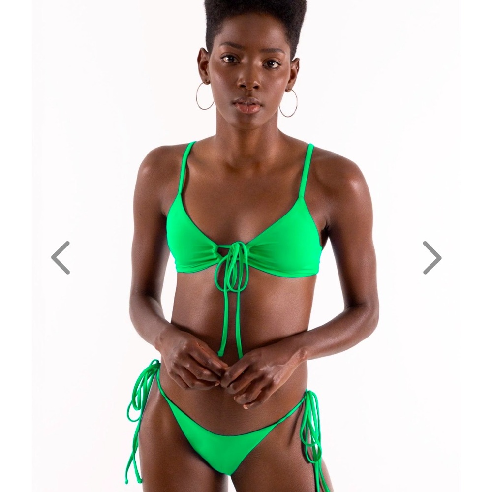 One One Swim bikini set small